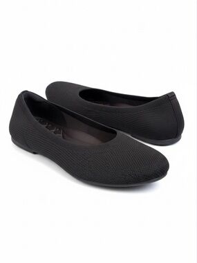 VIVAIA Black Knit Slip-On Ballet Flats sz 9.5